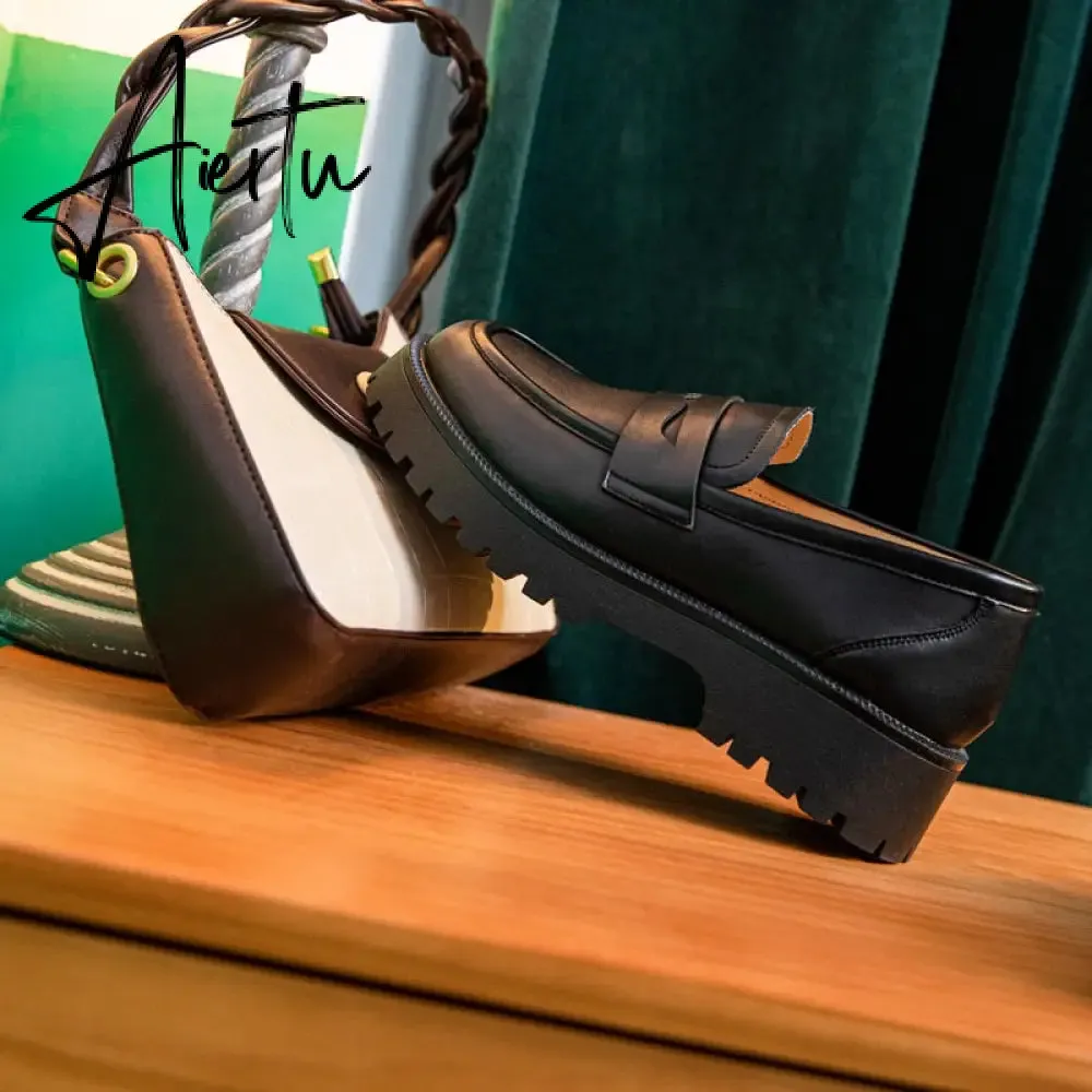Aiertu  Spring Shoes Female British Style New Thick-soled College Style Casual Loafers Genuine Leather Fashion Shoes Girls