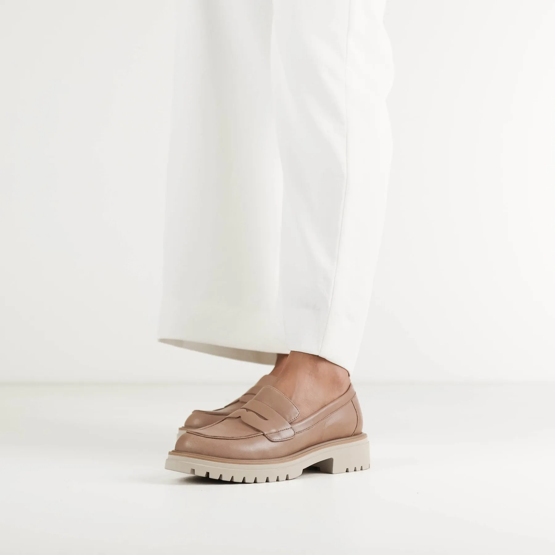 ANITA HEEL LOAFERS LEATHER
