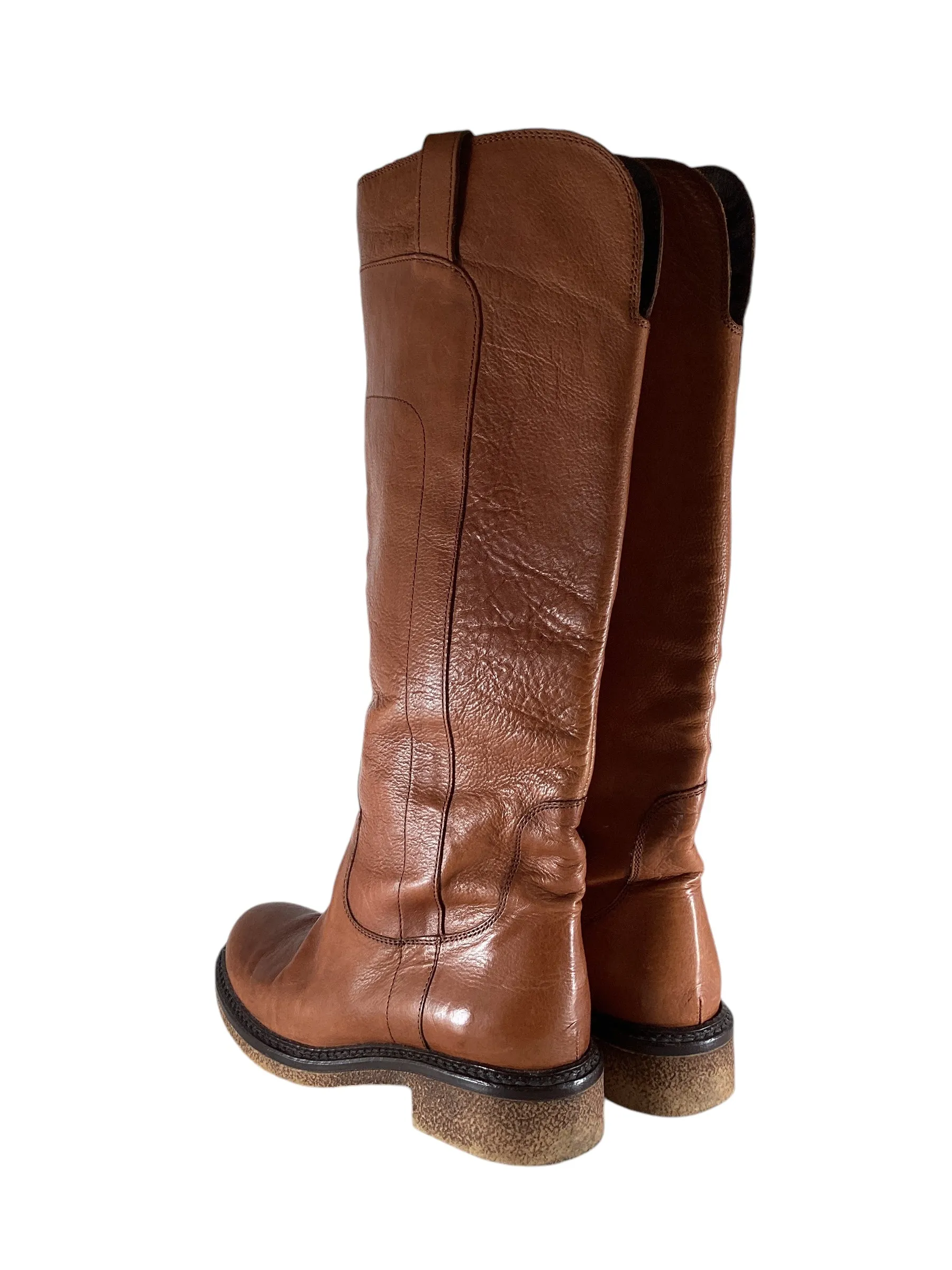 Boots Knee Flats By Clothes Mentor In Brown, Size: 6.5