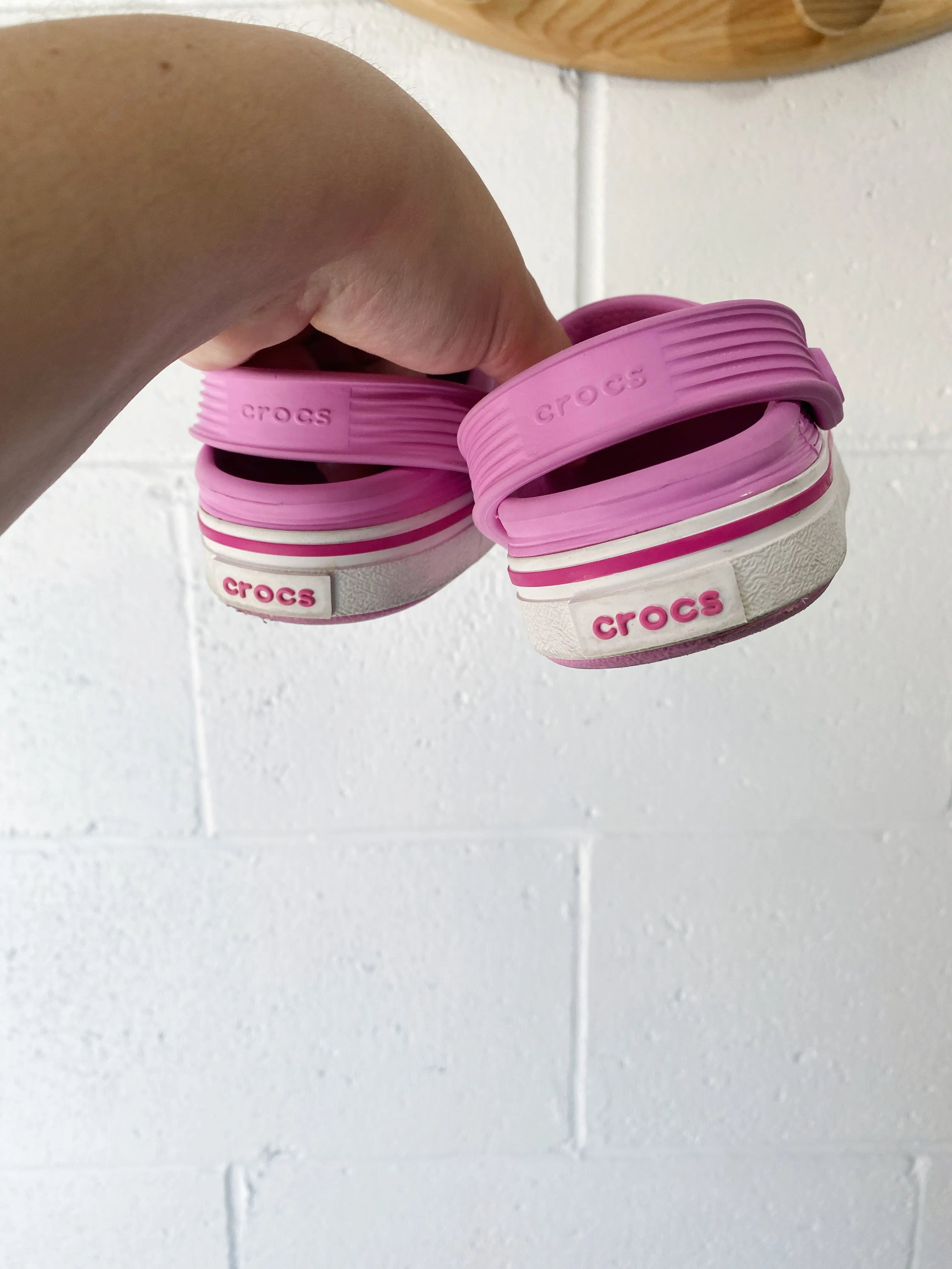 Candy Pink Classic Clogs, size 9 (C9)