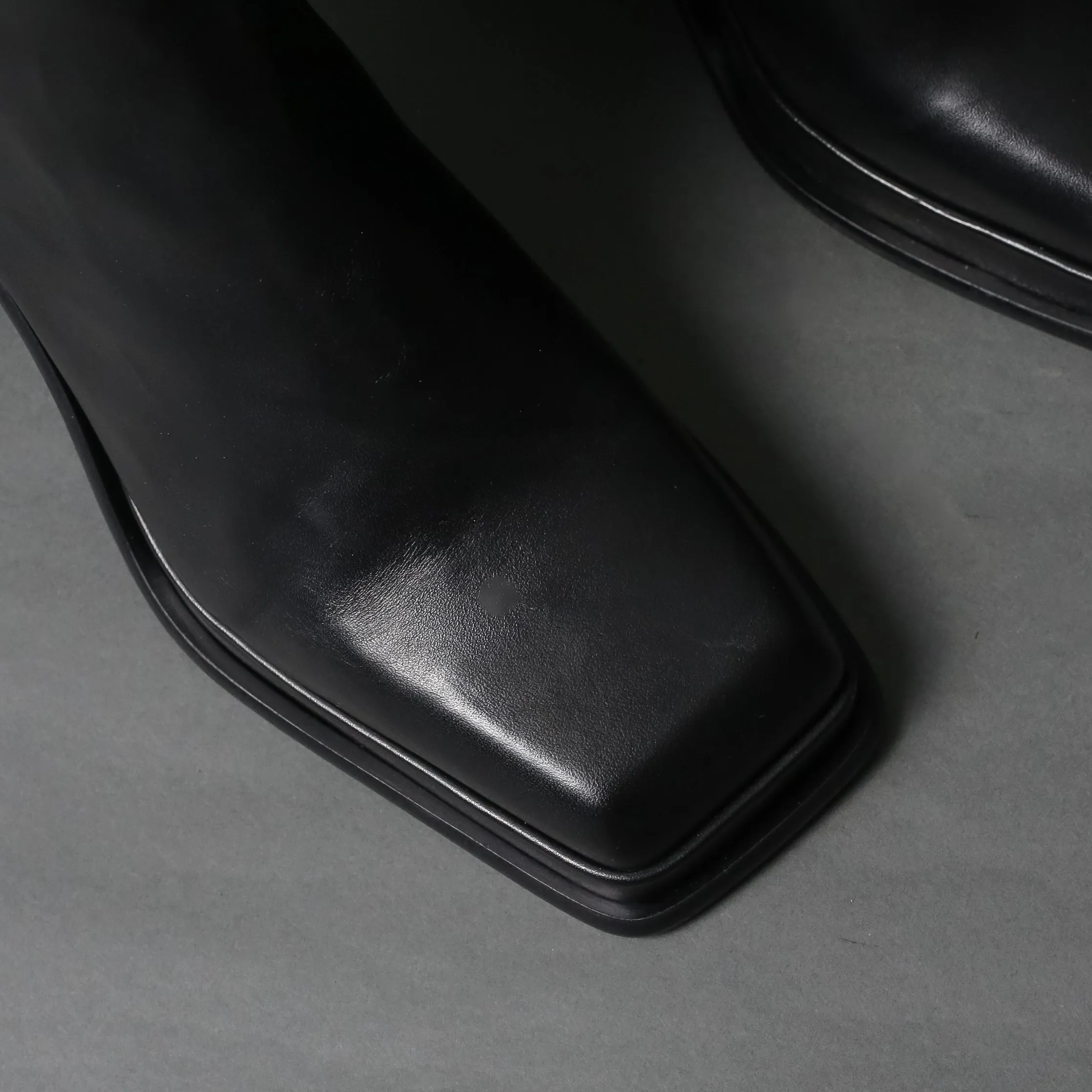 L44640 Black