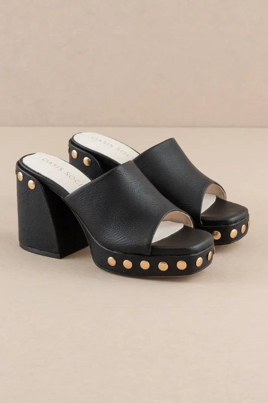 Leona Platform Clog