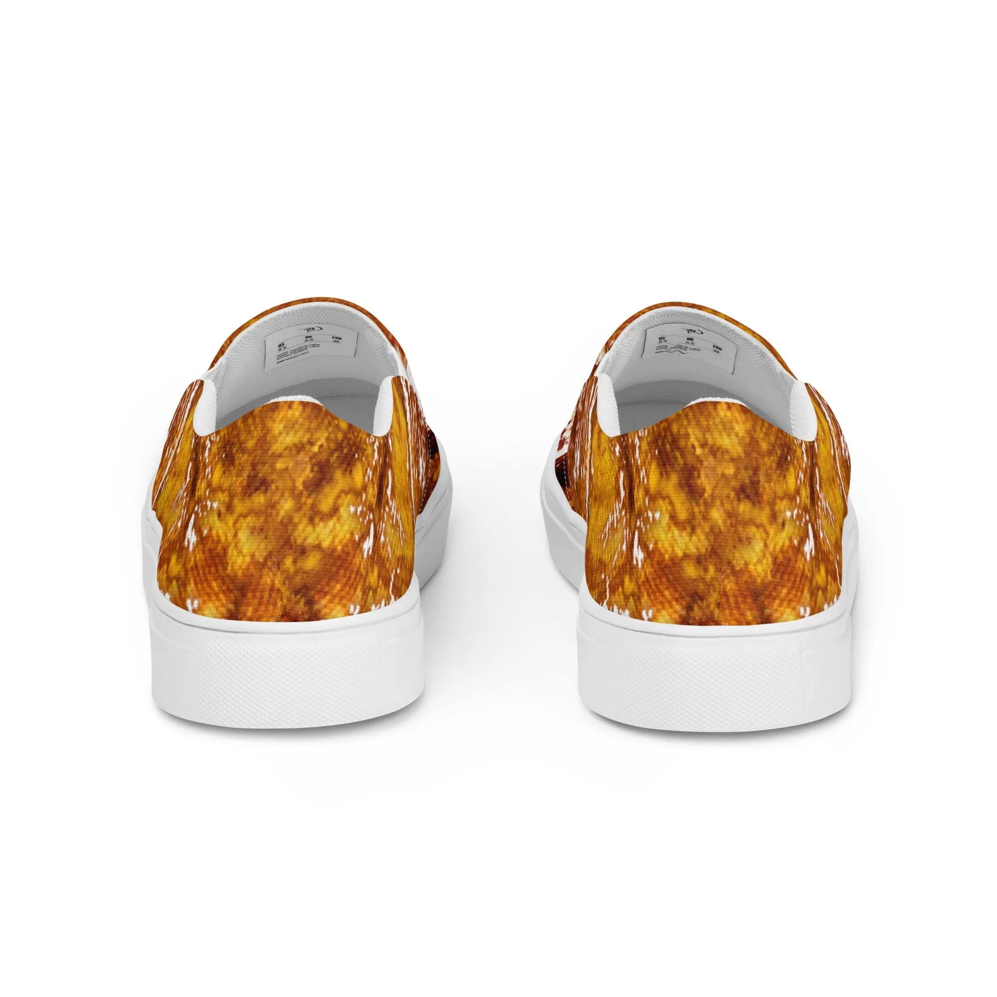 Lionfish Eliminator Womens slip-on canvas shoes