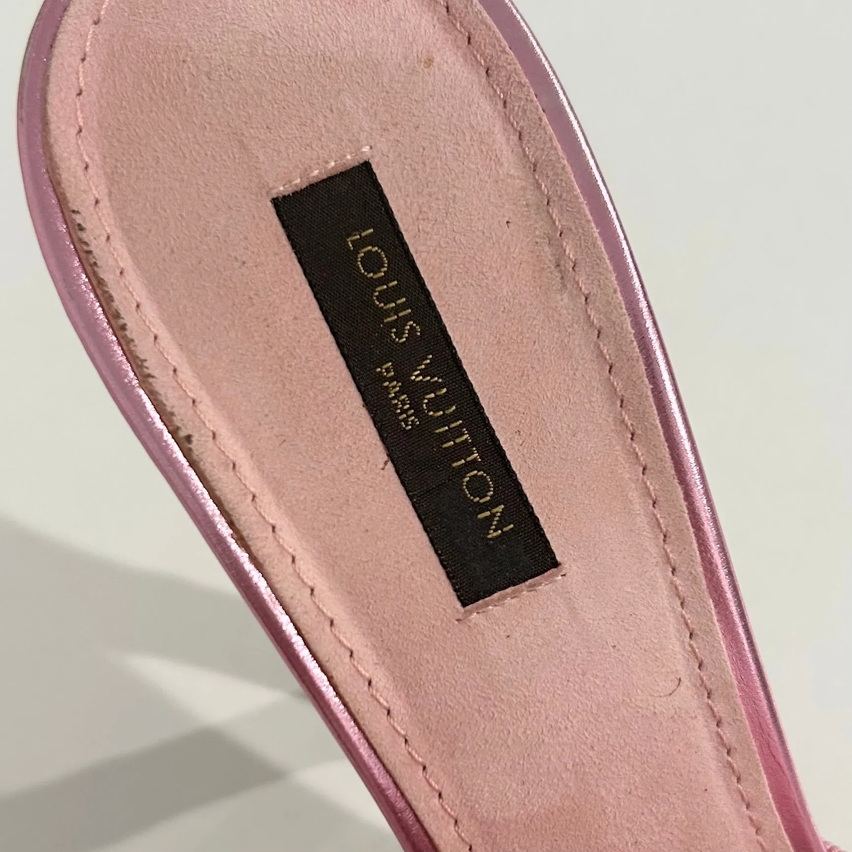 Louis Vuitton Pink Marabou Feather Heels