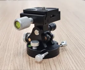 Wedge for precise polar alignment